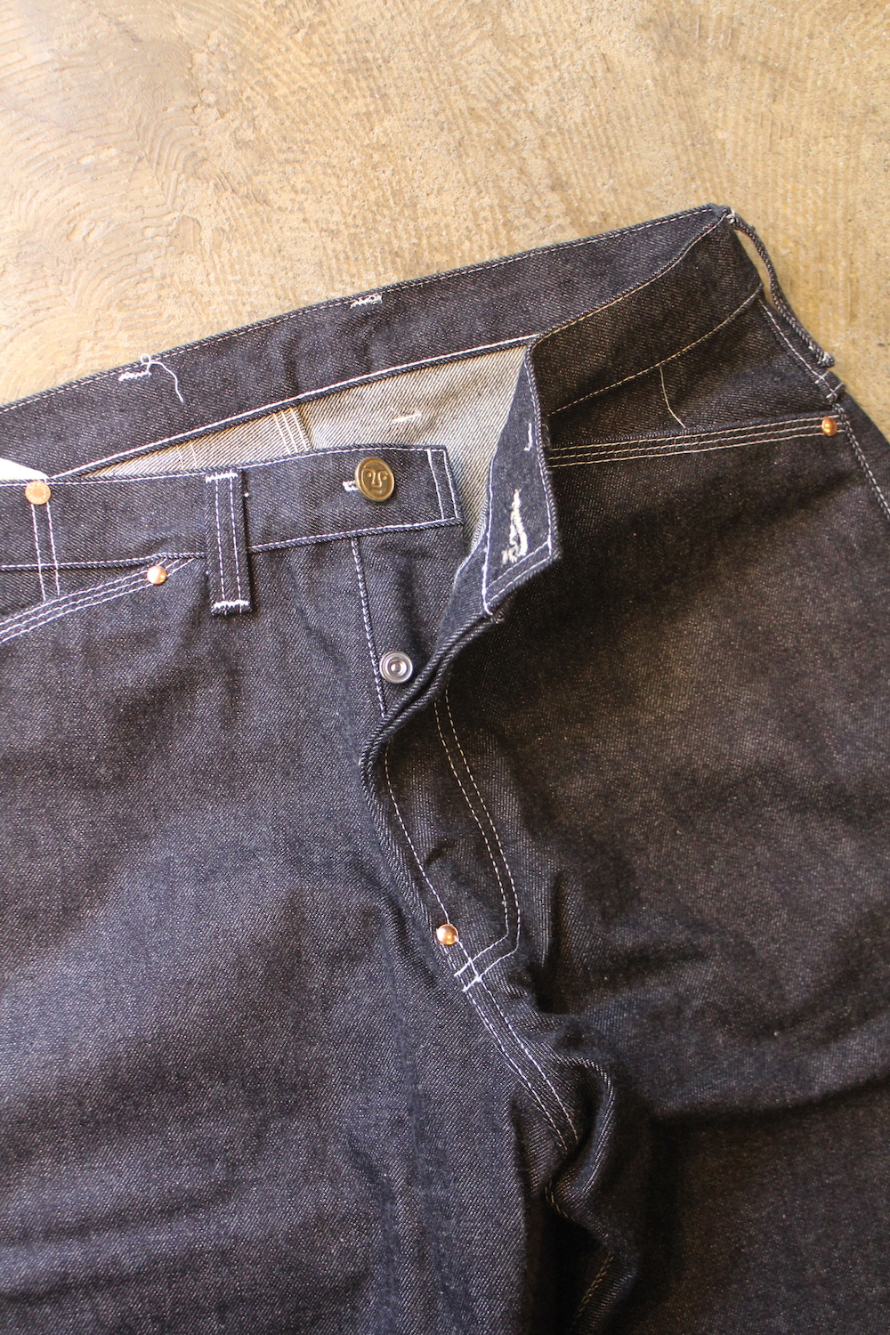 【全国通販】TENDER CO.(テンダー) "132 DENIM PANTS(WIDE)"UNBORN(生デニム) | POST 78