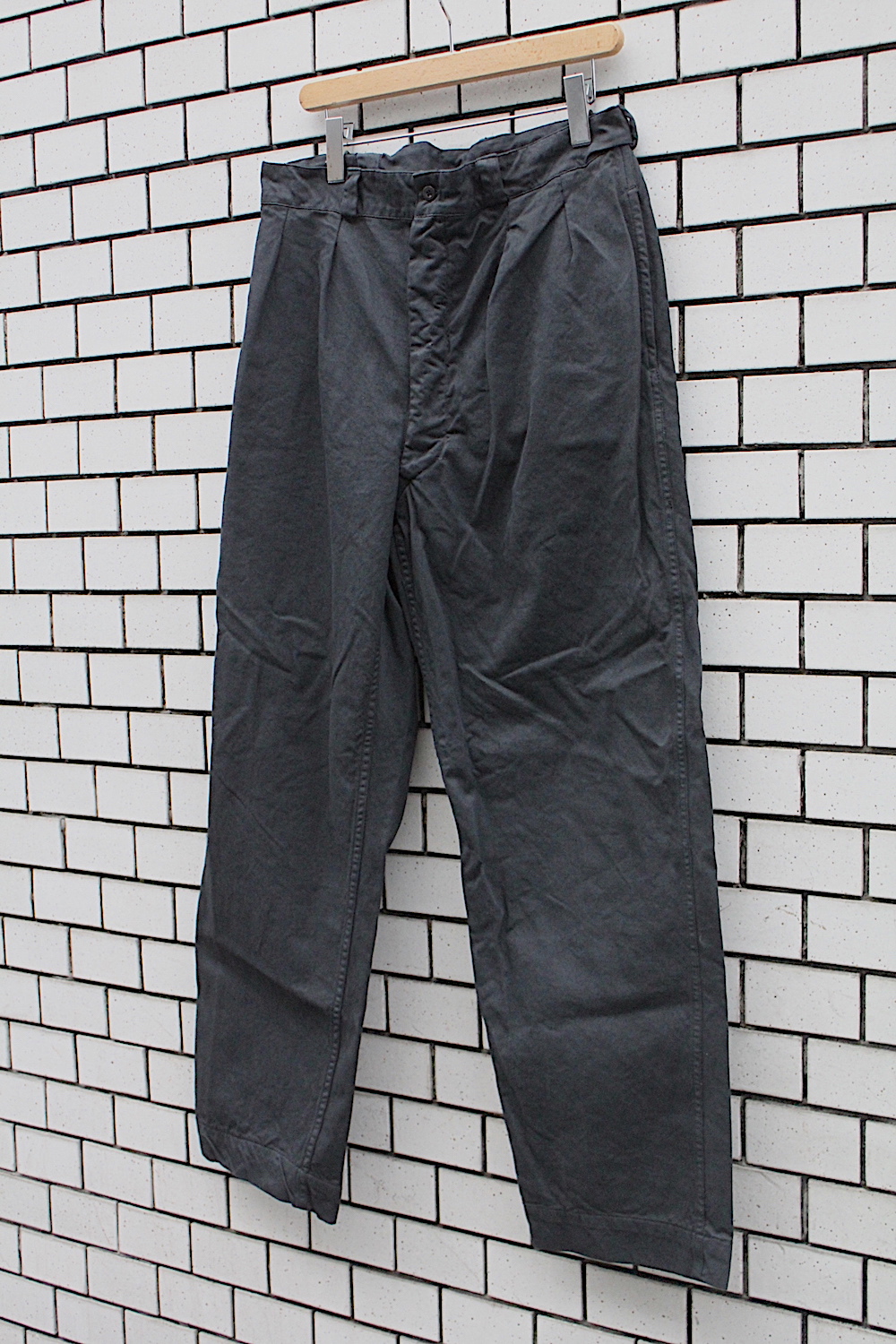 仏軍M-52チノ Black Dyed - rehda.com 仏軍M-52チノ Black Dyed - rehda.com