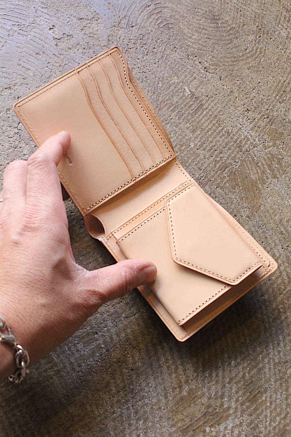 全国通販 Hender Scheme エンダースキーマ Half Folded Wallet 2つ折り財布 Post 78 Online Store 東京 都立大学駅前のセレクトショップ