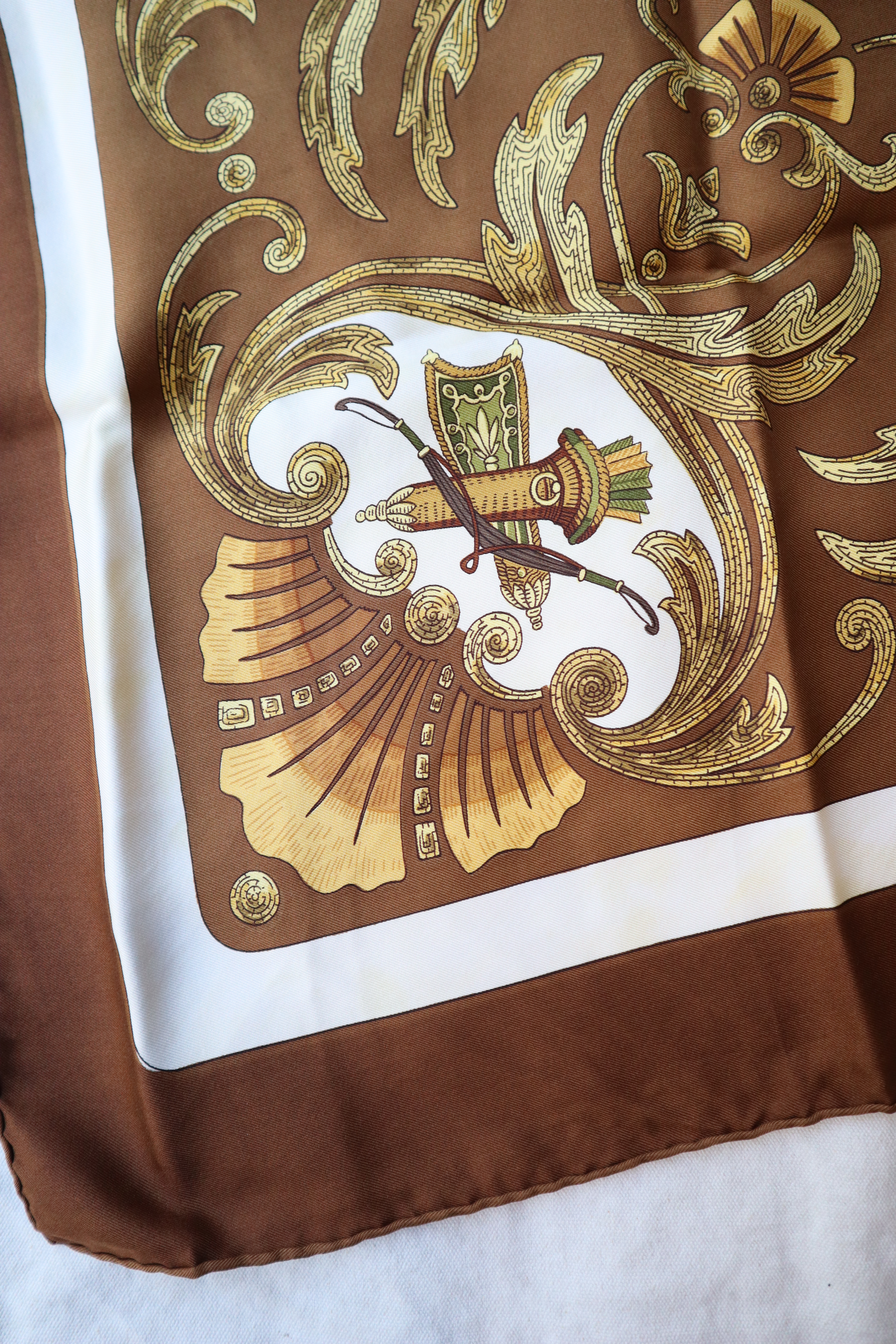 全国通販】HERMES エルメス ”VINTAGES CARF (ヴィンテージ スカーフ 