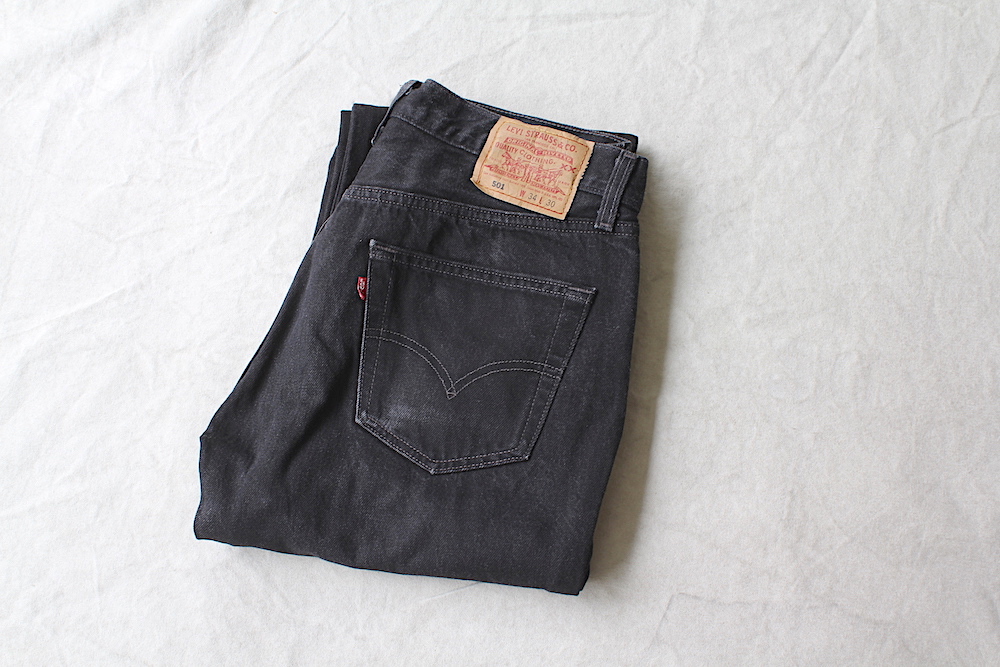 90s Levi's 501 Black Crash made in USA