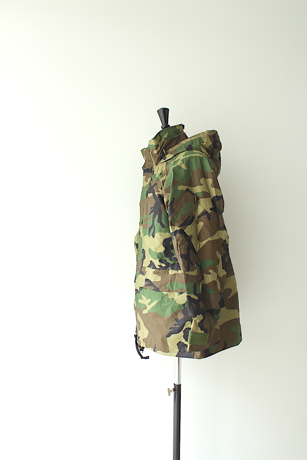 アイボリー×レッド 00's ECWCS GORE-TEX PARKA MULTICAM | ochge.org