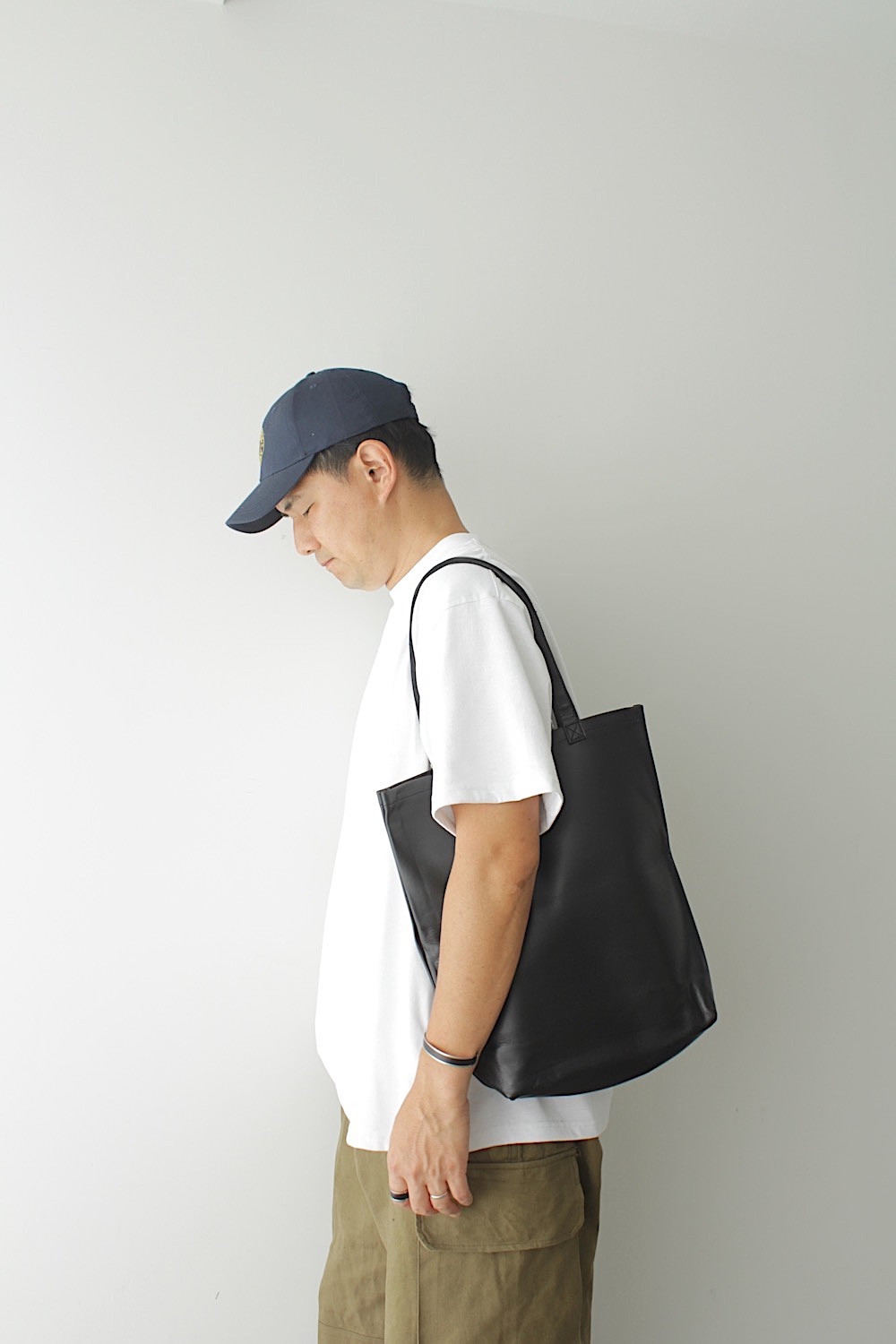 【最終値下げ】henderscheme cowbag M