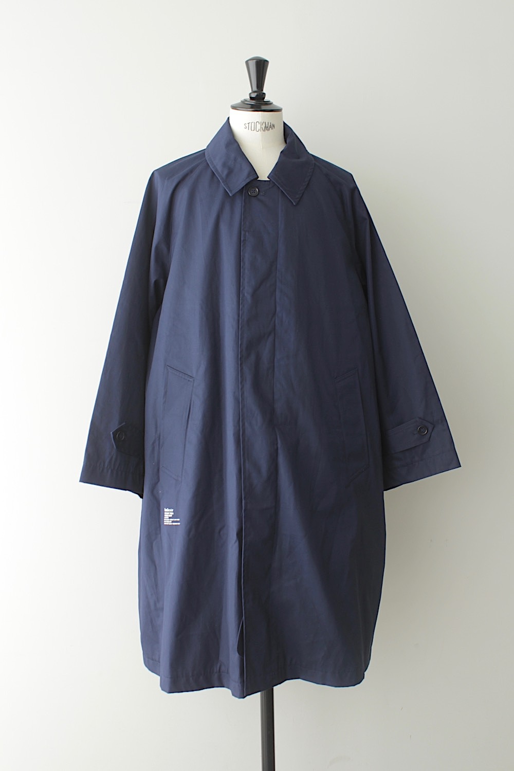 商品概要FreshService TWILL PACKABLE COAT ネイビー