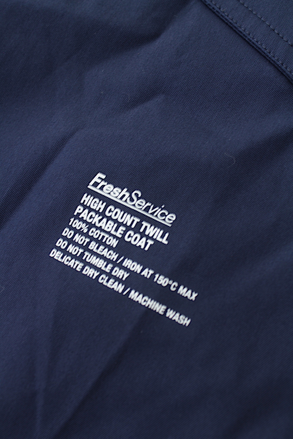 商品概要FreshService TWILL PACKABLE COAT ネイビー