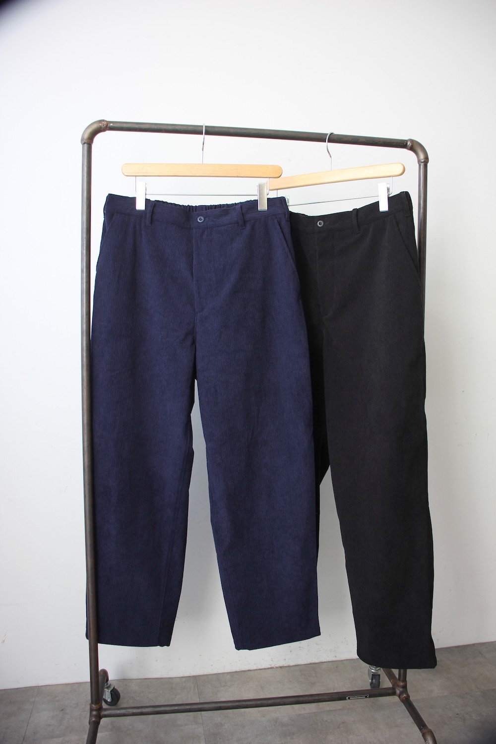 完全未使用ですFreshService / DRY CORDUROY TROUSERS