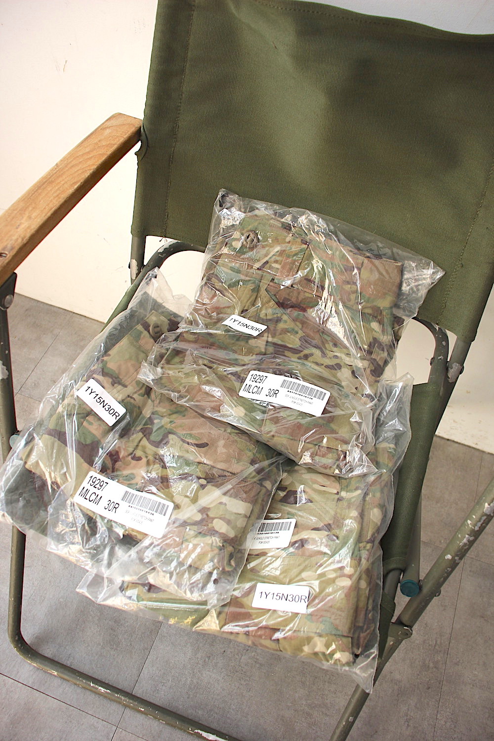 全国通販】DEAD STOCK 90s US ARMY