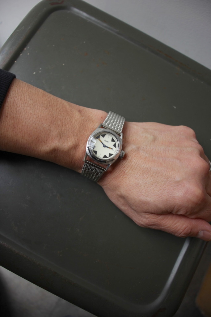 GSTP GS⁄TP QMD01B 腕時計 GSTP QMD01B GS/TP “TRADE PATTERN” 腕時計