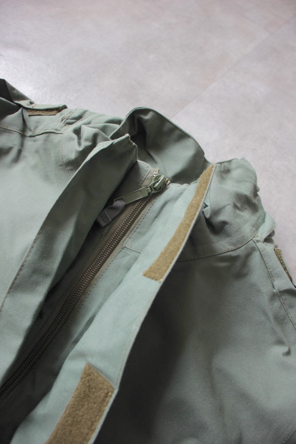全国通販】DEAD STOCK 95s UK ARMY