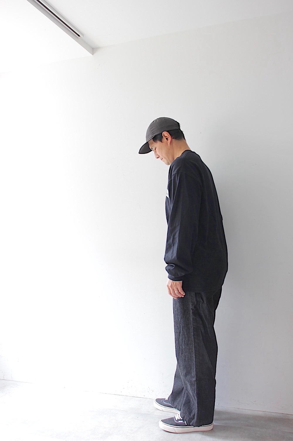 038512