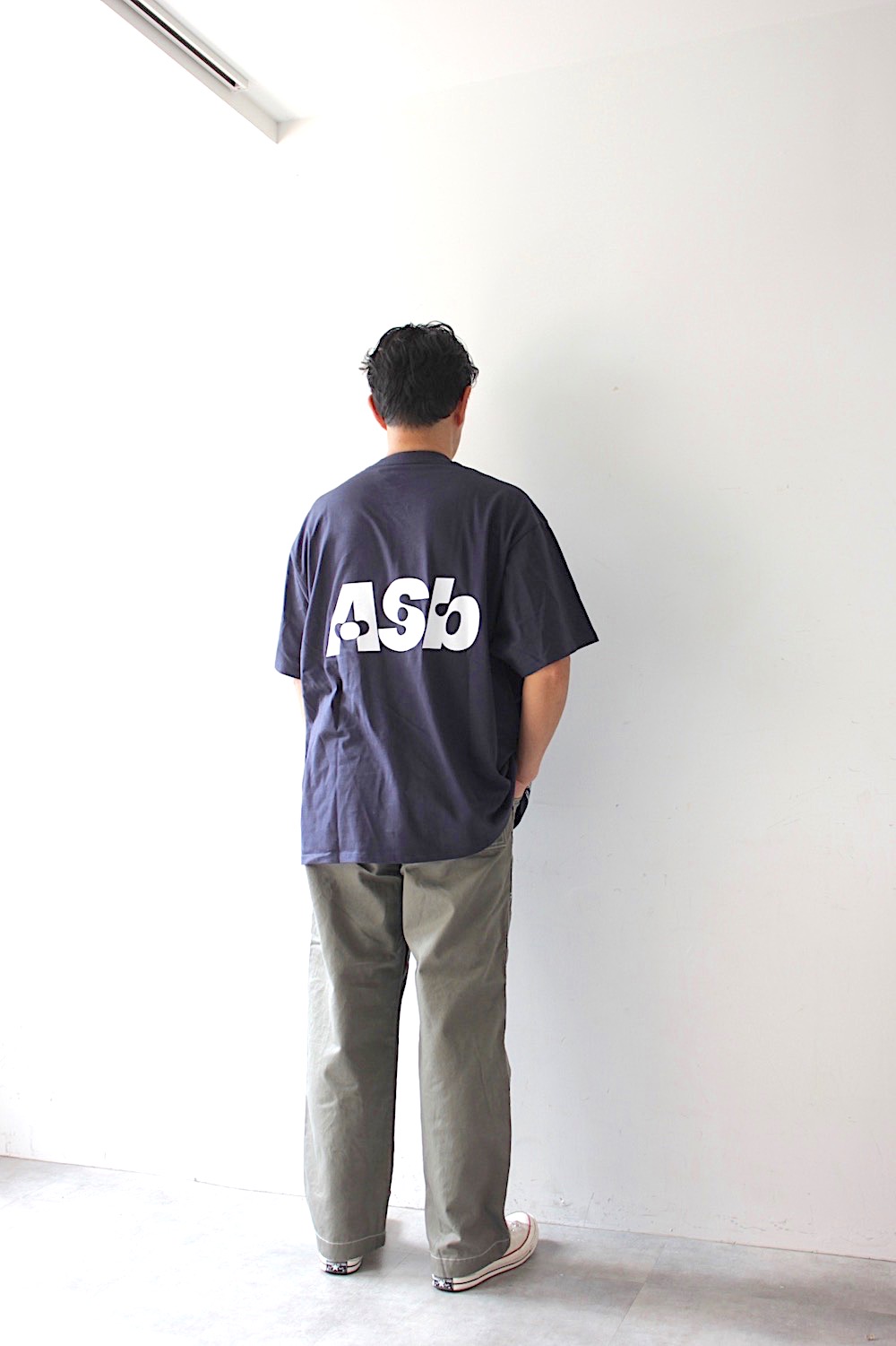 038537