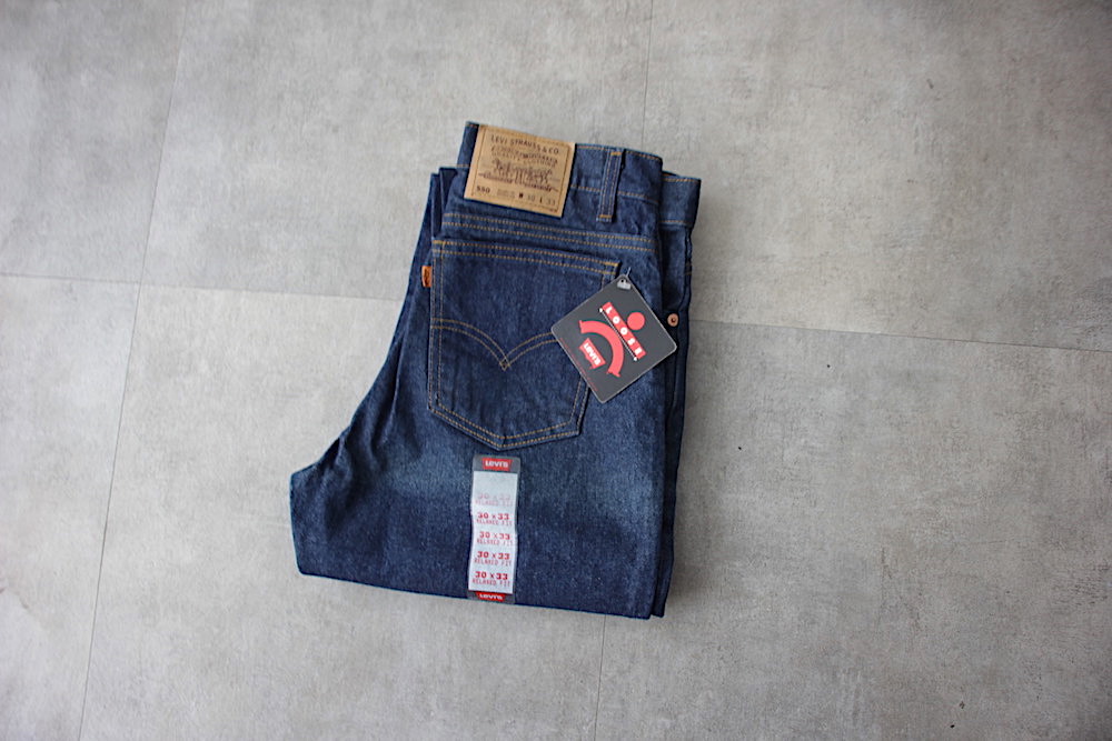 00s Vintageリーバイス 501xx 米国製 希少 サンプル級 激ヒゲ