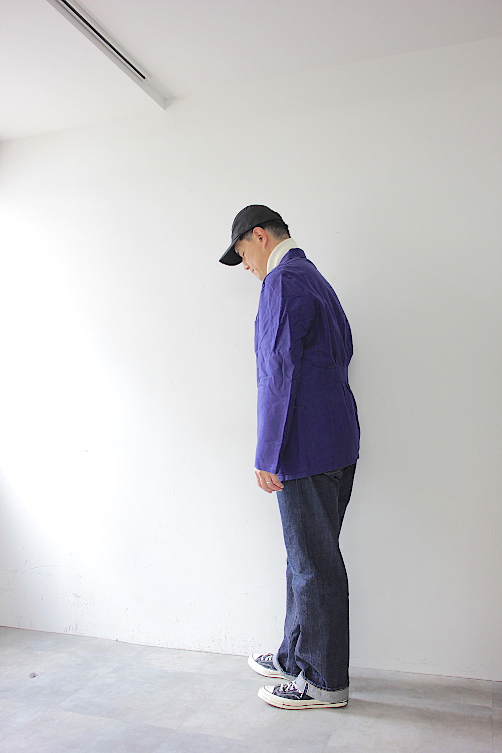 038166