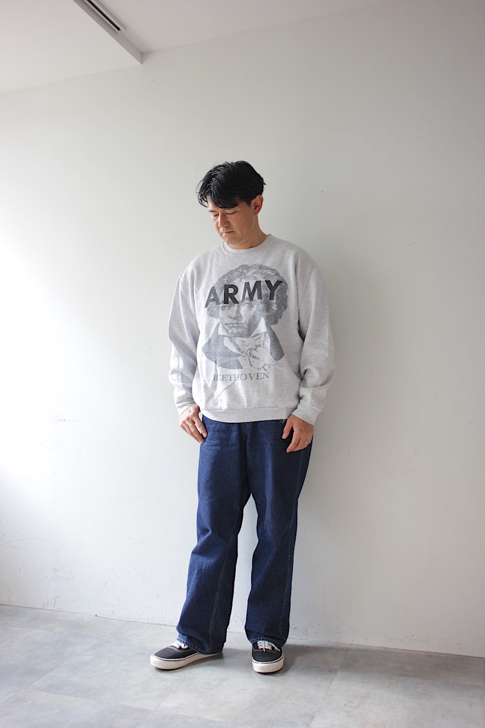 B×H ベートーヴェンパロディスウェット グレー
