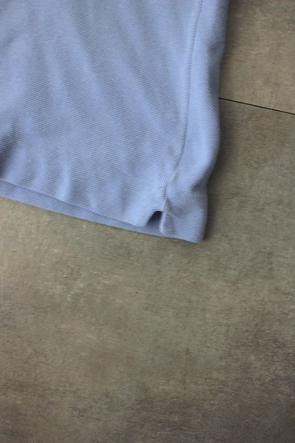 038526