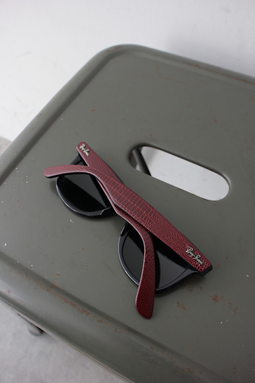 全国通販】VINTAGE(ヴィンテージ) RAY-BAN