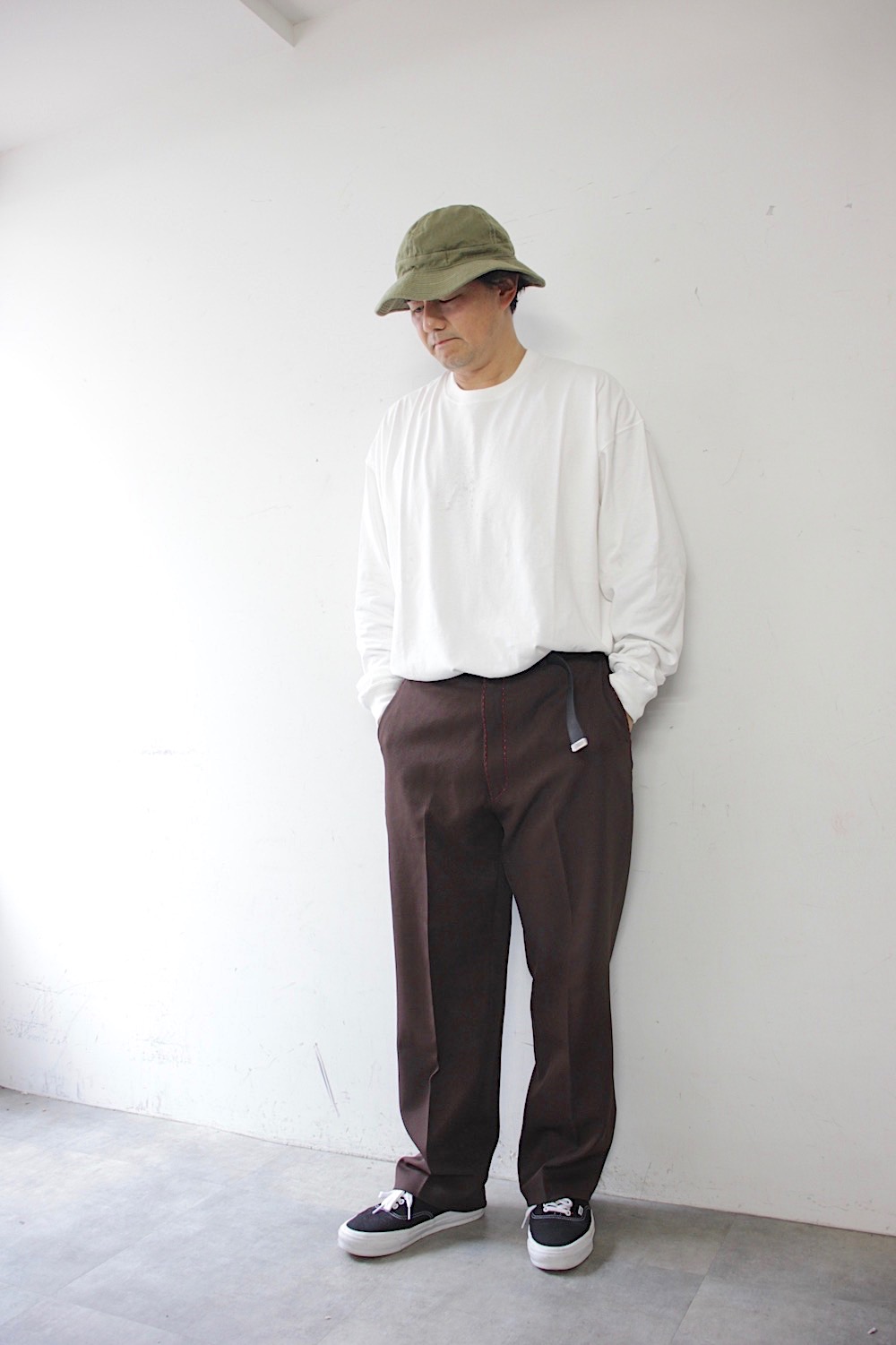 198972