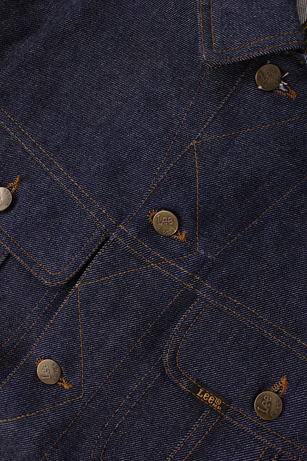 199057