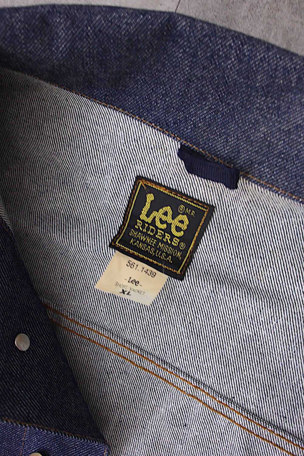 199057