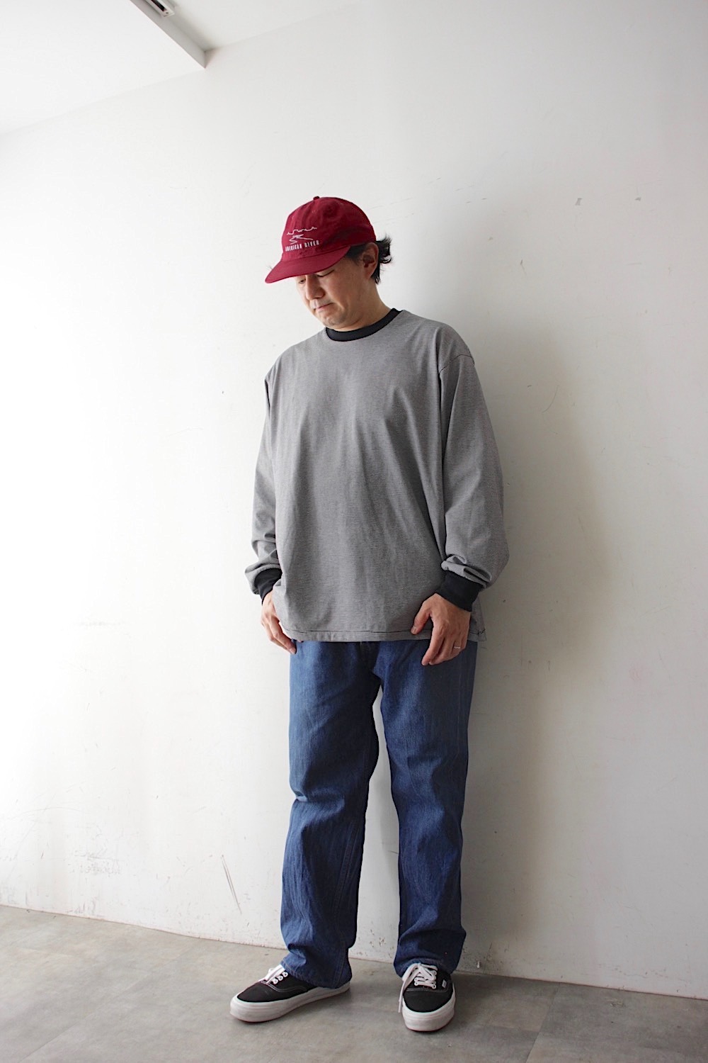 199097