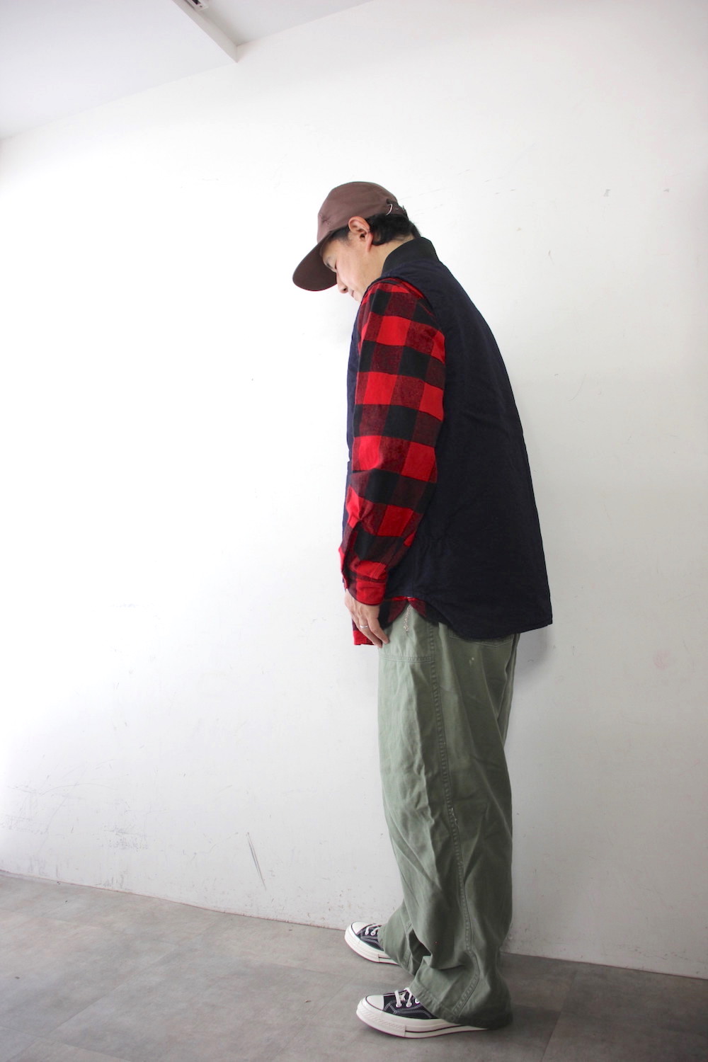 199130